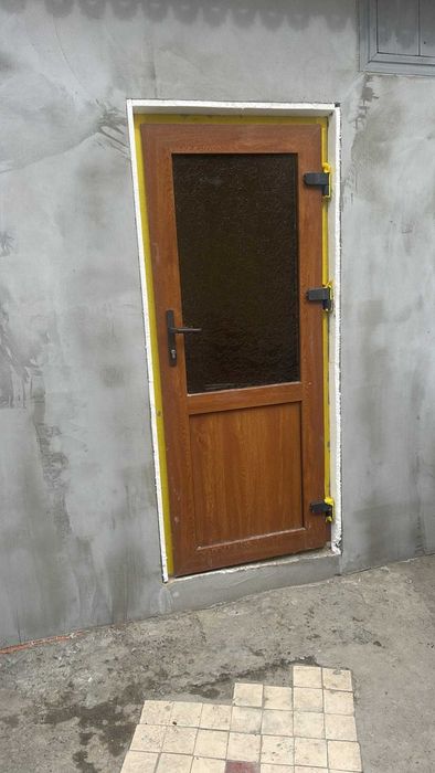 Продаємо металопластикові вікна та двері. Окна, двери Кременчук