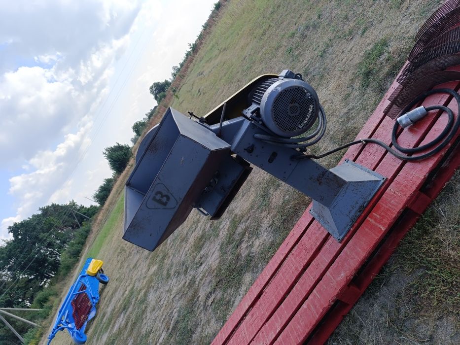 Млин ДКУ 11 кВ польський зерно дробілка