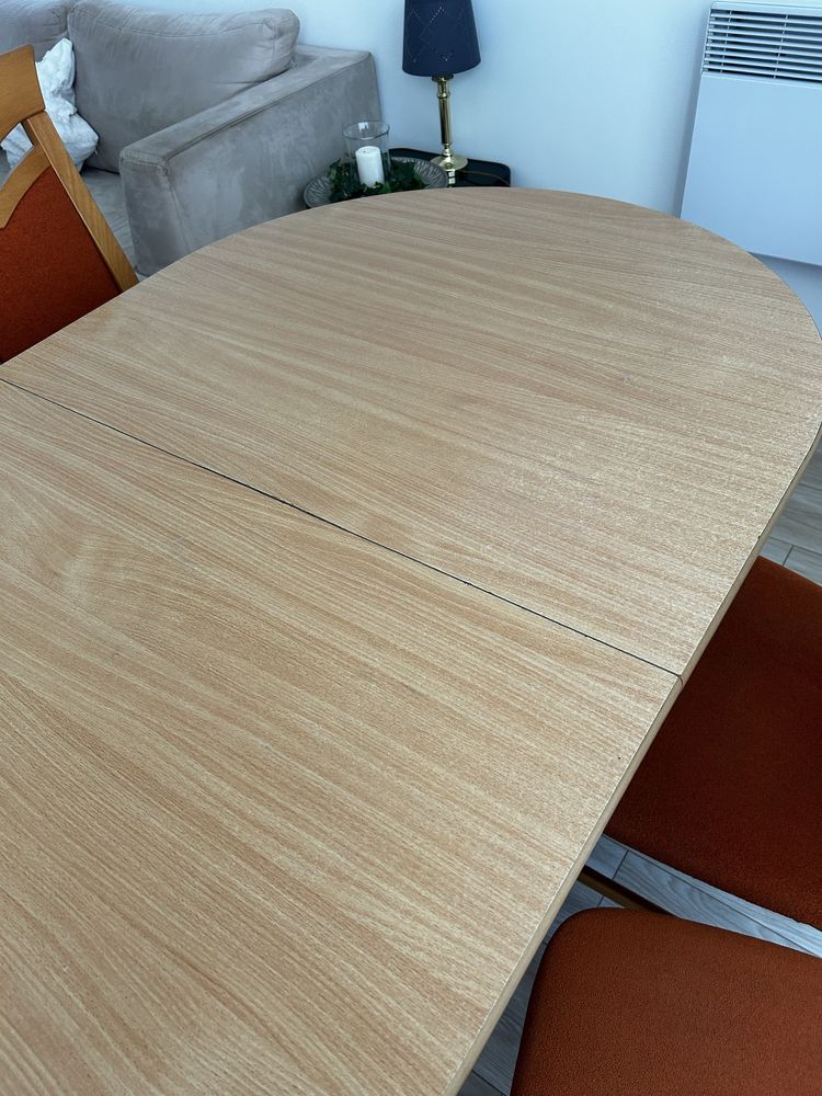 Stół rozkładany owalny 90/150 /330 i 4 krzesła