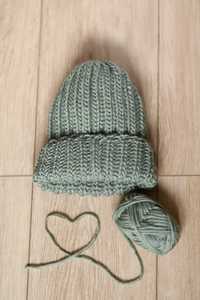 Zielona szałwiowa gruba ciepła czapka beanie rękodzieło handmade