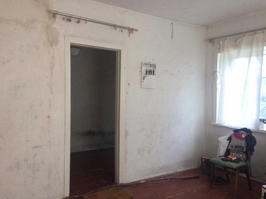 Село Супоївка - будинок поруч з річкою Супій. Є ВІДЕООГЛЯД.