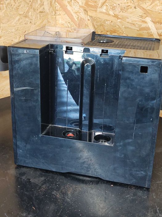 Obudowa górna zbiornik wylewka panel kadłubek Melitta Caffeo CI