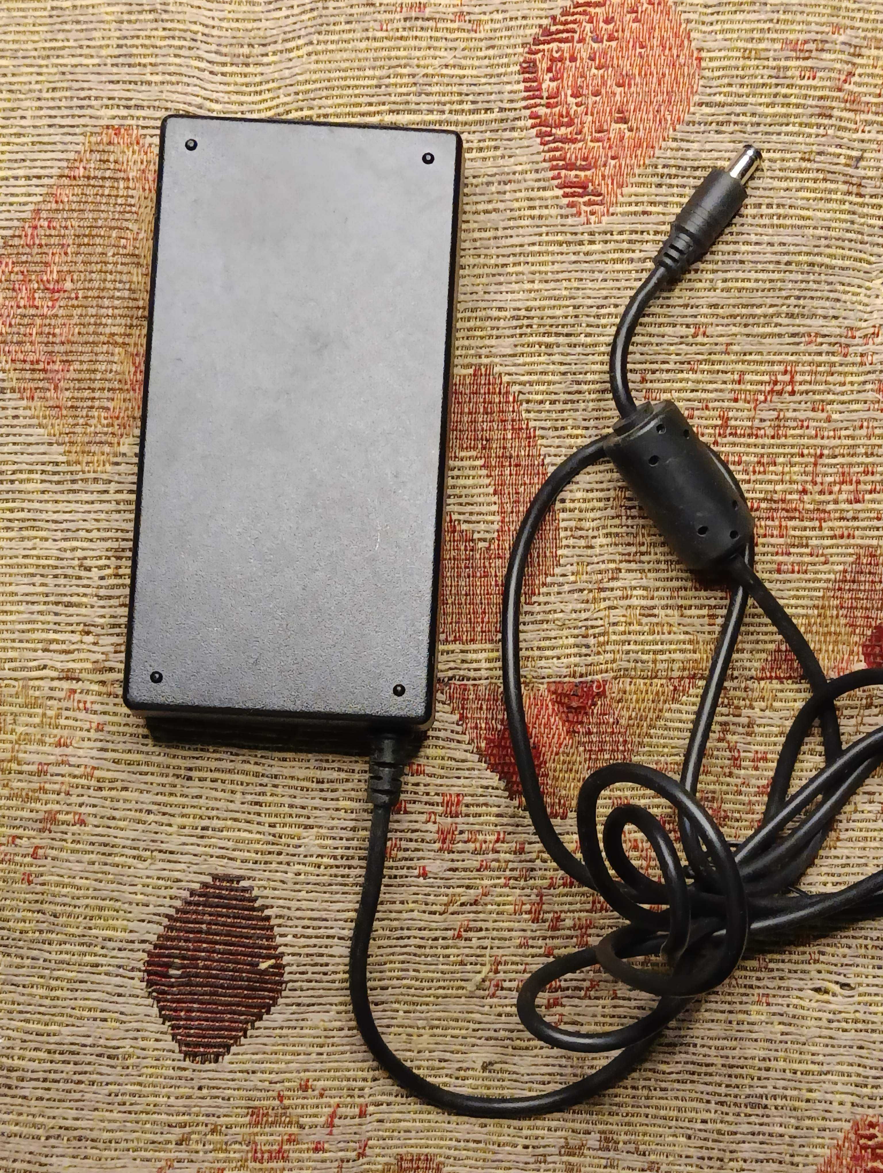 Блок живлення питания 12V 5A PA-1600-2A-LF (5.5×2.5mm)