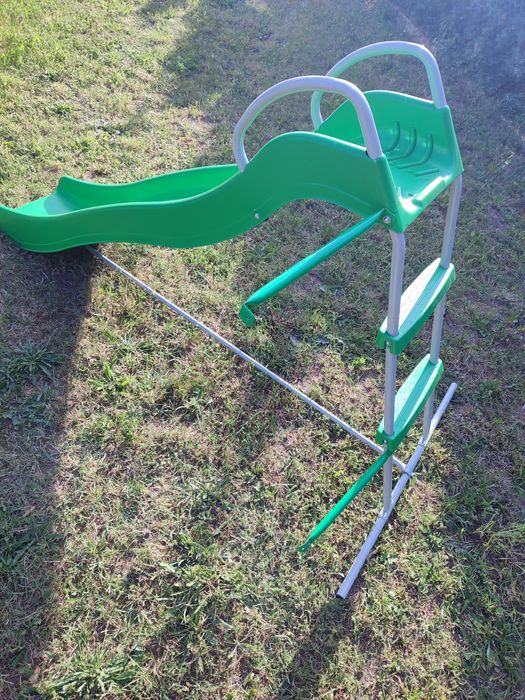 Nowa zjeżdżalnia ogrodowa, ślizg dla dziecka