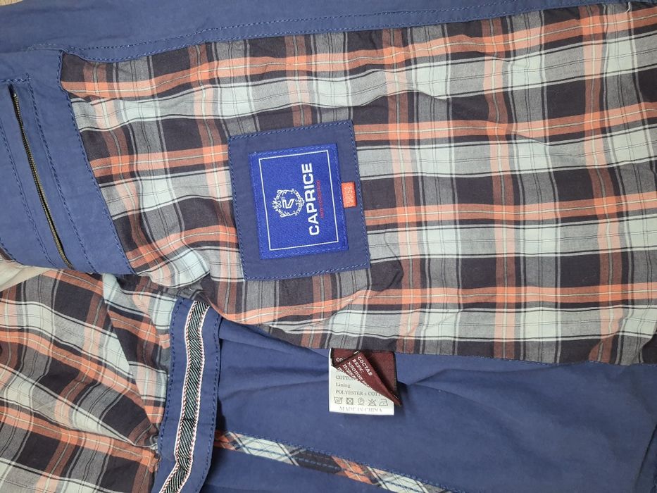 Чоловіків куртка - ветровка