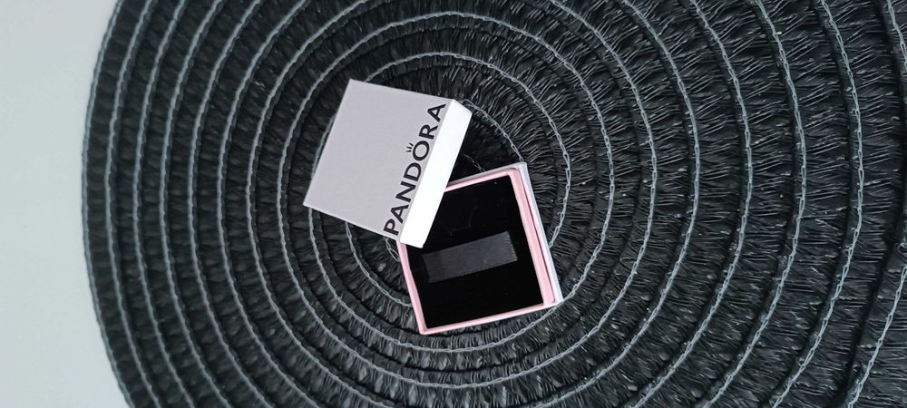 Oryginalne pudełko Pandora - malutkie