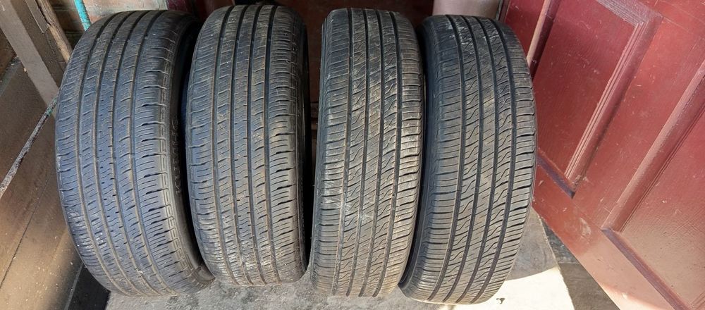 Продам шини в гарному стані