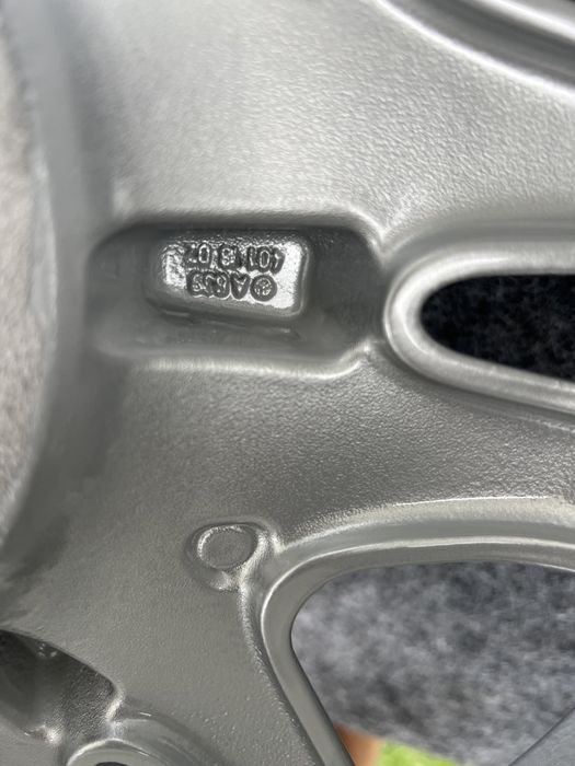 Диски vito 639 viano mercedes r16 ромашка