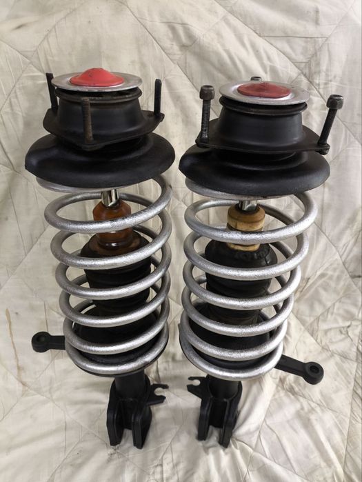 Стойки передние задние в сборе голые ВАЗ 2108, 2109, 2110, 2111, 2112