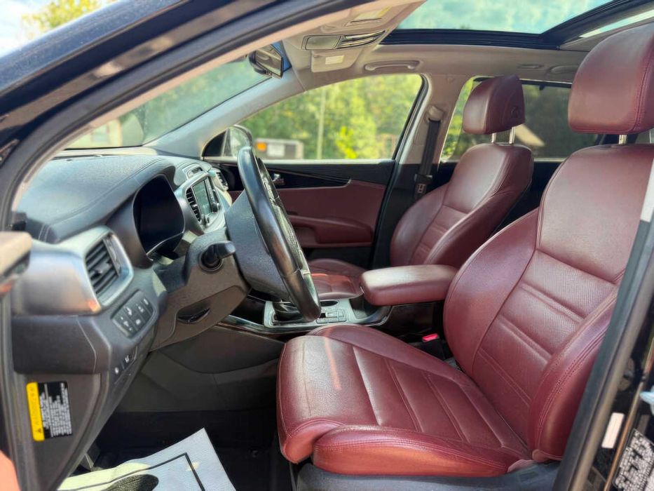 Kia Sorento SX Limited V6      2017