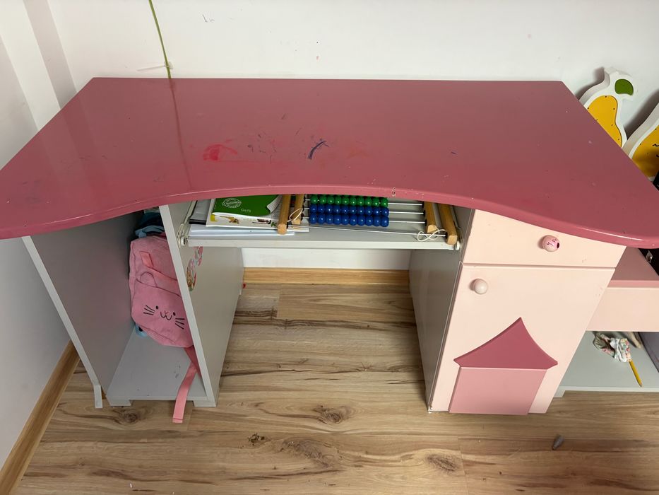Meble dziecięce dziewczynka