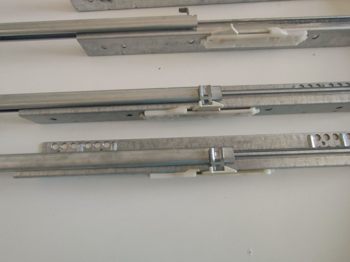 Prowadnice do szuflad 2 komplety 34,5cm