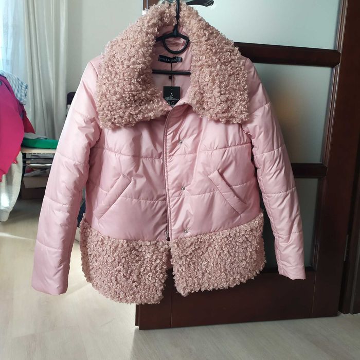 Куртка жіноча з штучним барашком розмір M-L