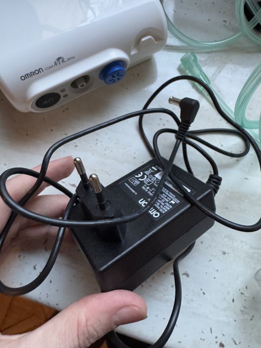 Інгалятор компресорний (небулайзер) Omron Comp Air Elite (NE-C30-E)