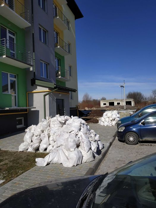 Демонтаж. Вирізання дерев. Вивіз сміття. Чистка ділянок. Вантажники.