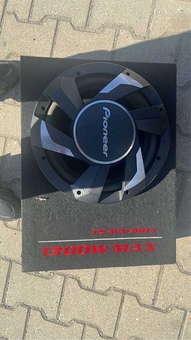 Subwoofer samochodowy