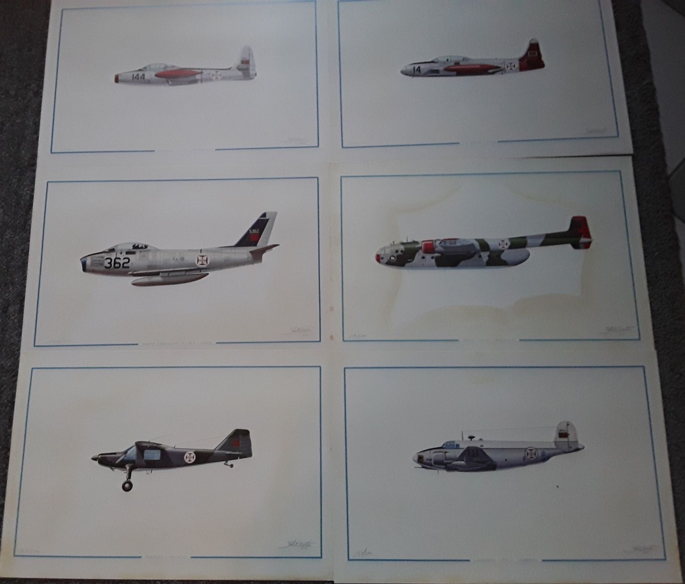 Colecção completa de AVIÕES DE PORTUGAL, composta por 30 gravuras