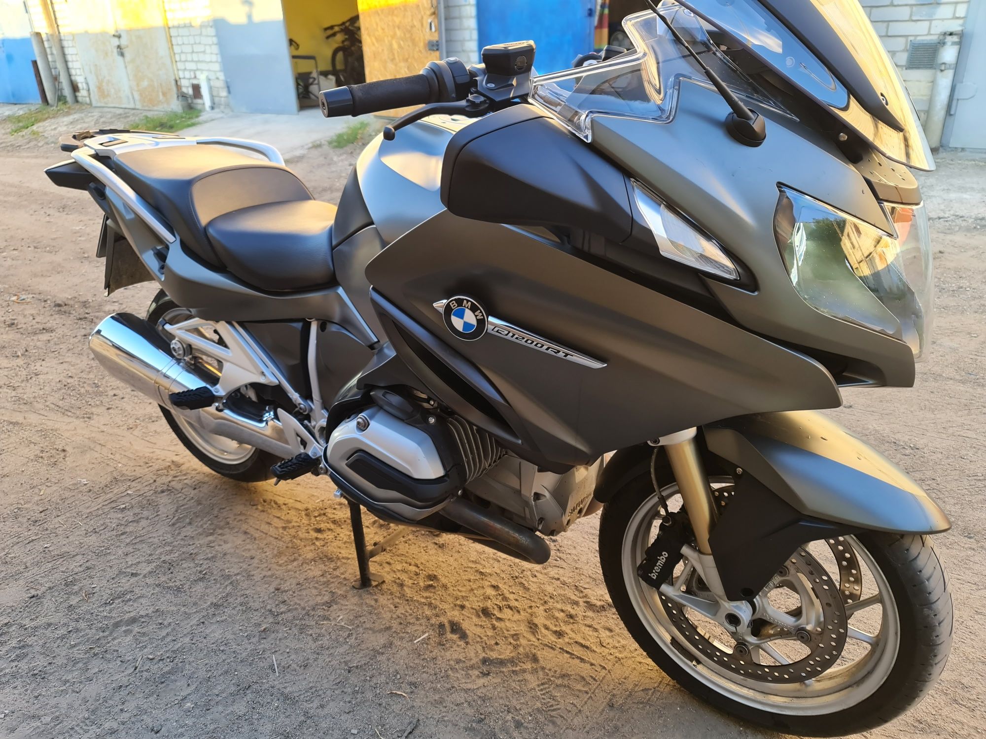 Подам BMW R1200RT