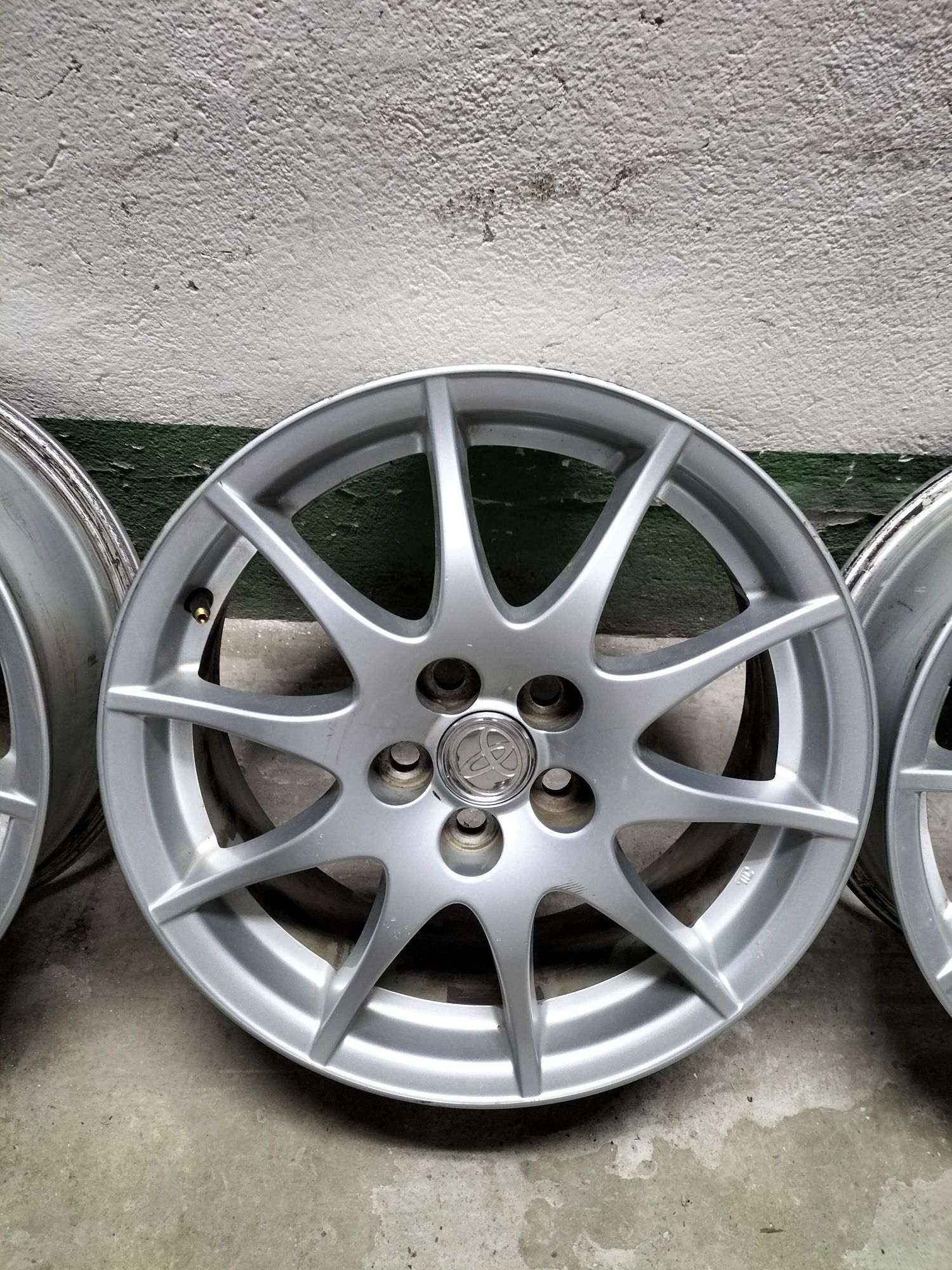 Felgi aluminiowe 16 cali 5x100 Toyota