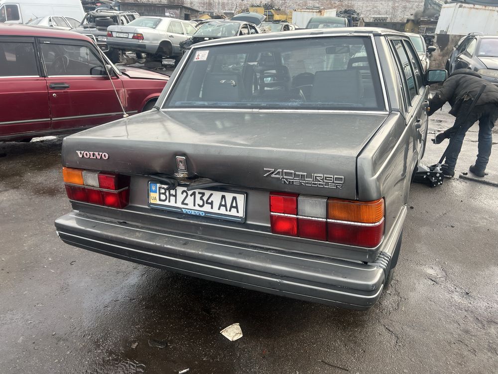 Разборка Volvo 740 88 Рік 2.3 бензин