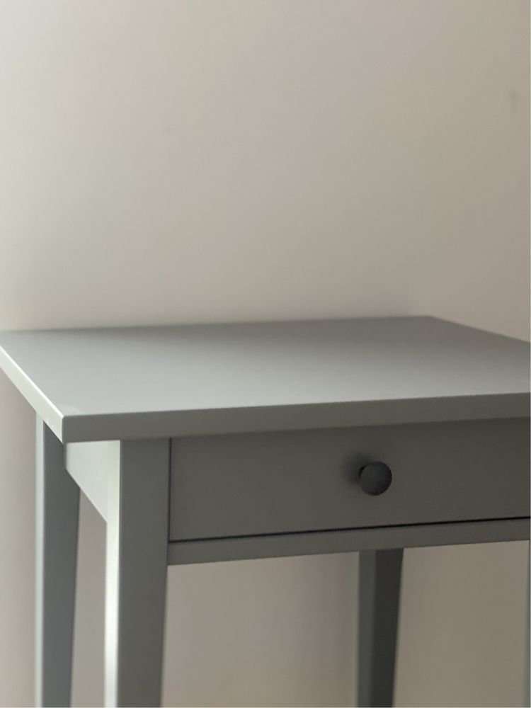 Stolik nocny Ikea Hemnes szary