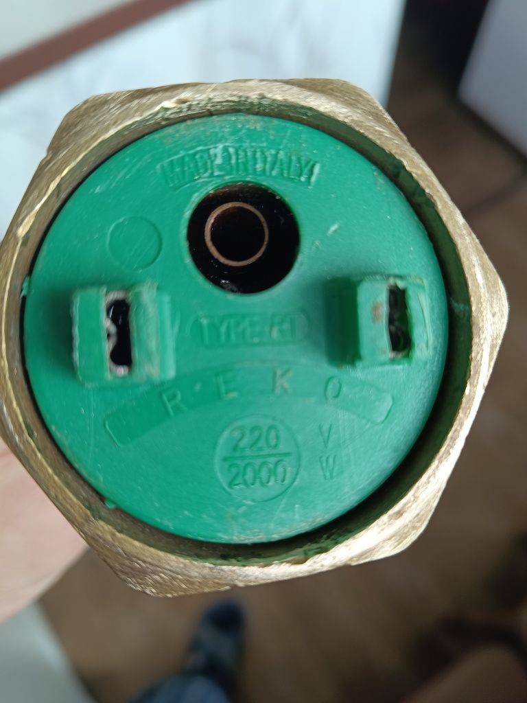 Тен 2000 w Італія