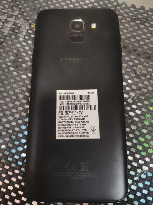 Samsung J600 системная плата