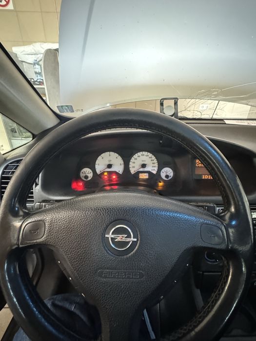 Продам свій Opel Zafira Sport 2.0dti