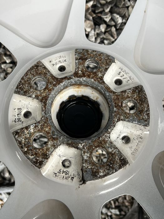 Диски з шинами на БМВ і3 R19 155/70