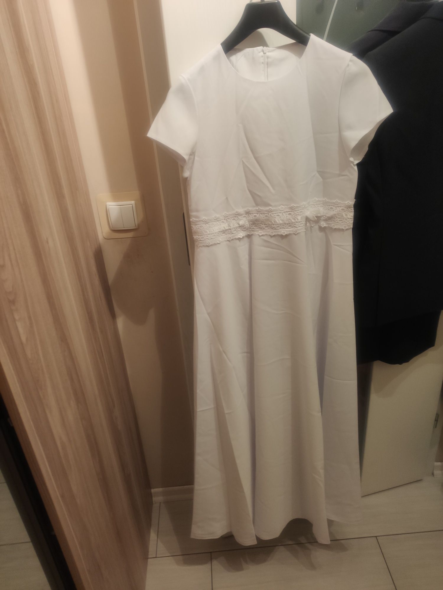 Nowa piękna klasyczna biała suknia na ślub przyjęcie wesele r.L okazja
