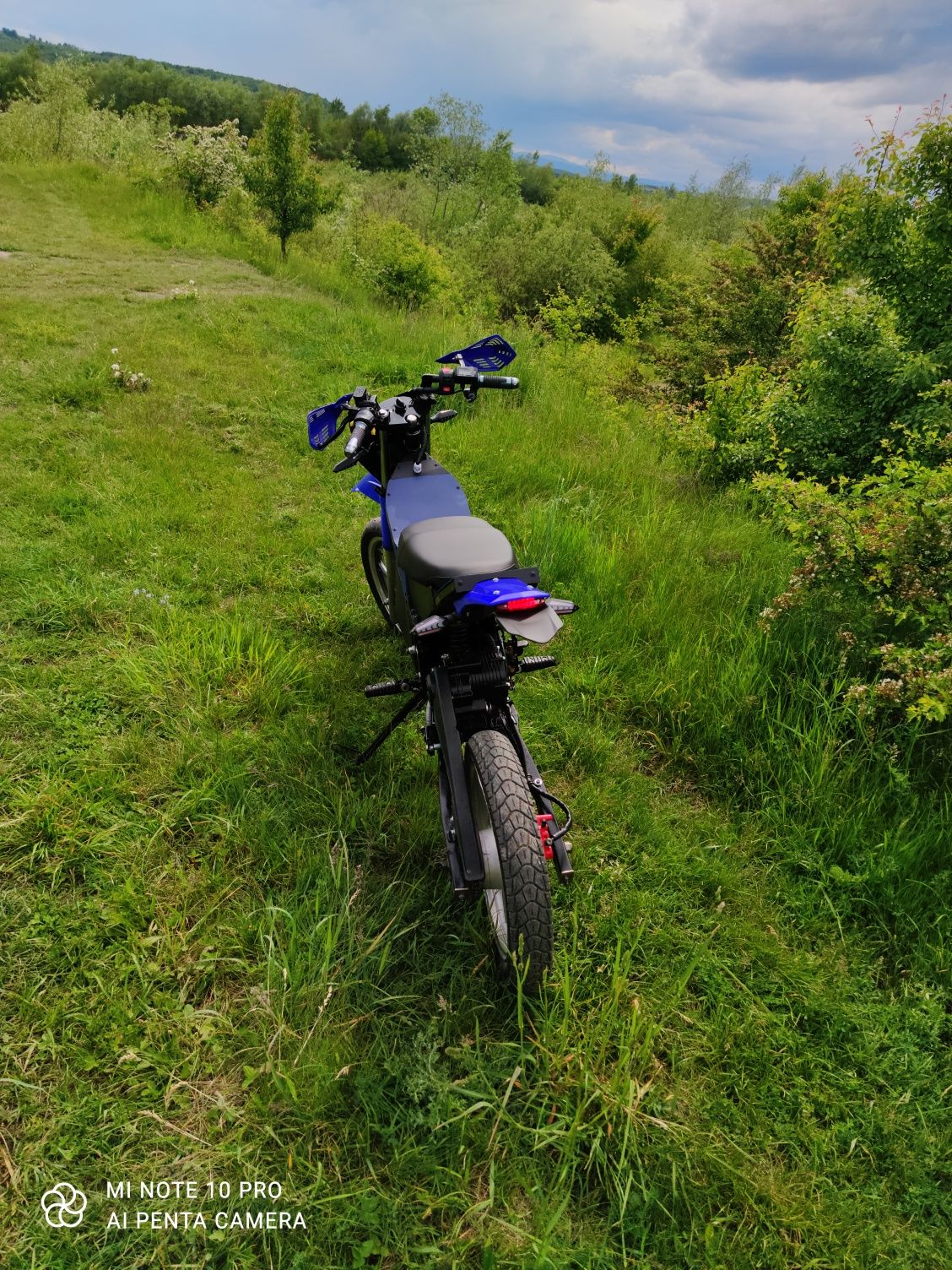 Електроскутер 60v1800w