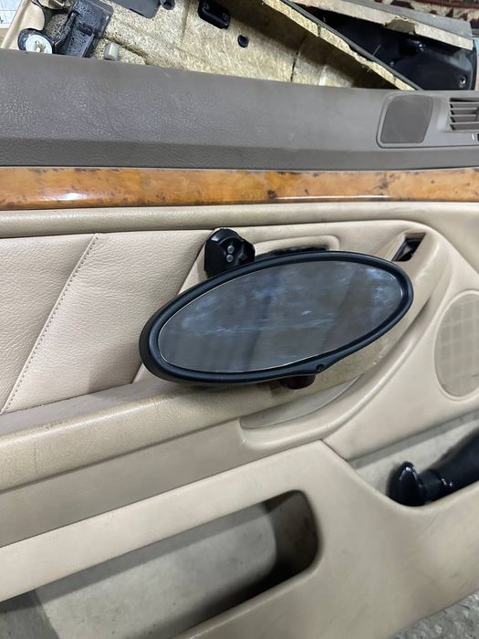 Продам салонное зеркало заднего вида BMW M5 E39