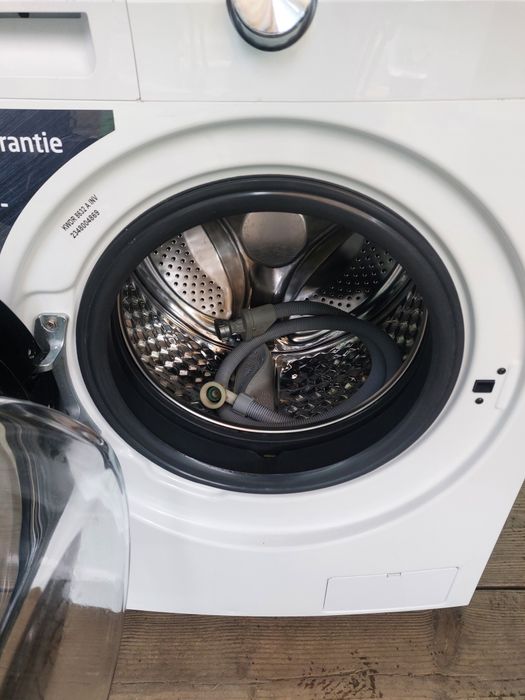 Вузька пральна машина з сушкою 2в1 пралка сушка Koenic 8/6кг