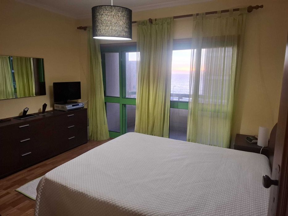 Apartamento T3 junto á Praia