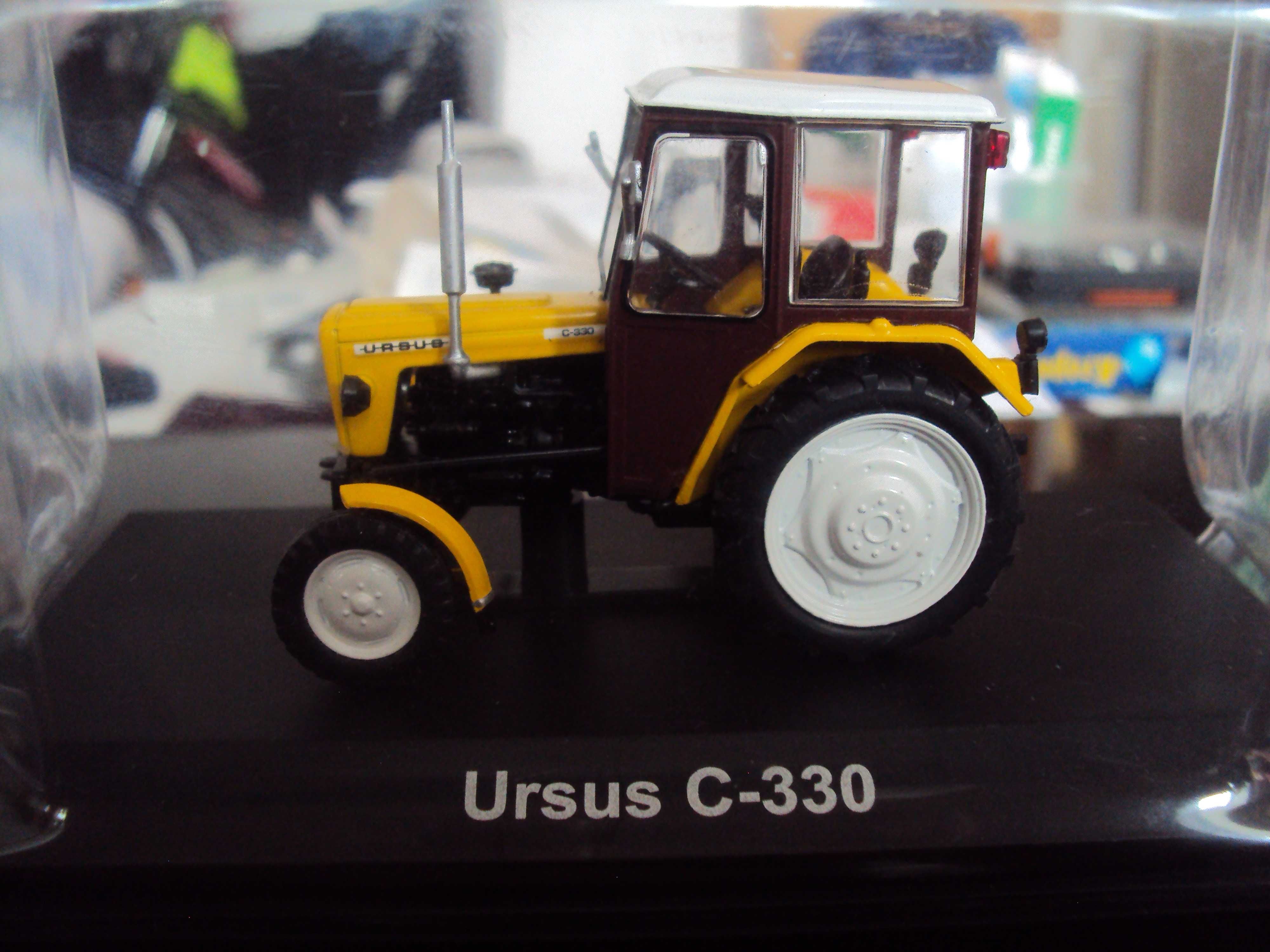 model Ursus C-330  konwersja  skala 1/43 z przesyłką