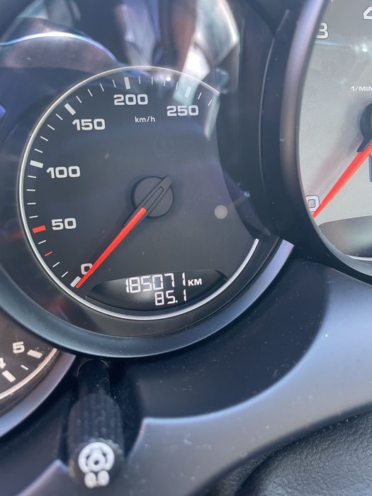 Porsche Cayenne S 3,6 benzyna 420 KM