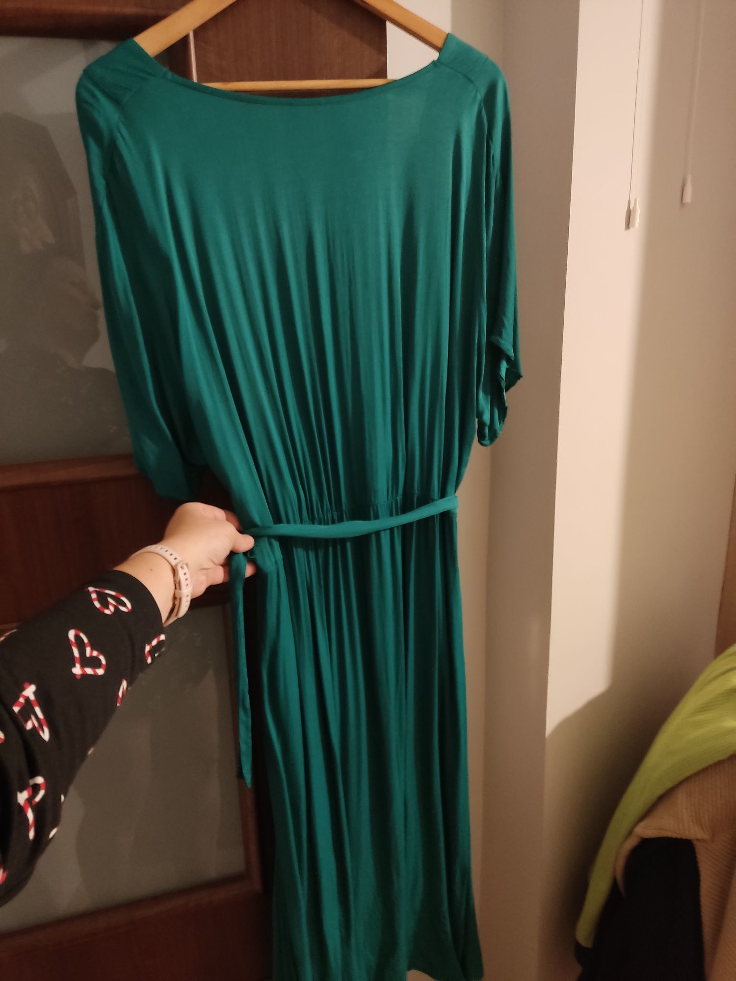 Sukienka midi zielona piękna w optyce statyny bonprinx 44 bdb