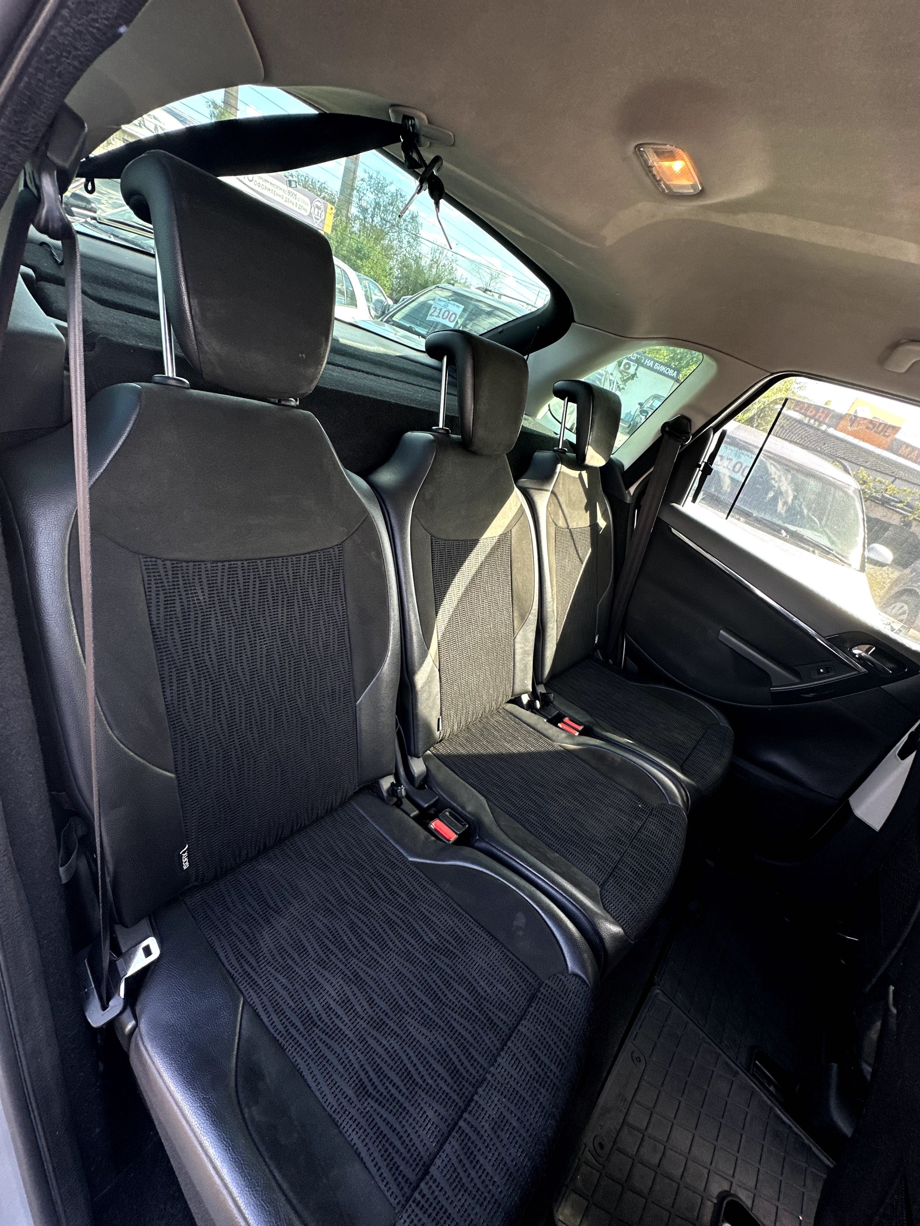 Продам Citroen C4 Picasso 2012 рік можлива розстрочка, кредит, обмін!