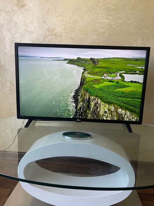 Телевізор lg 32 .