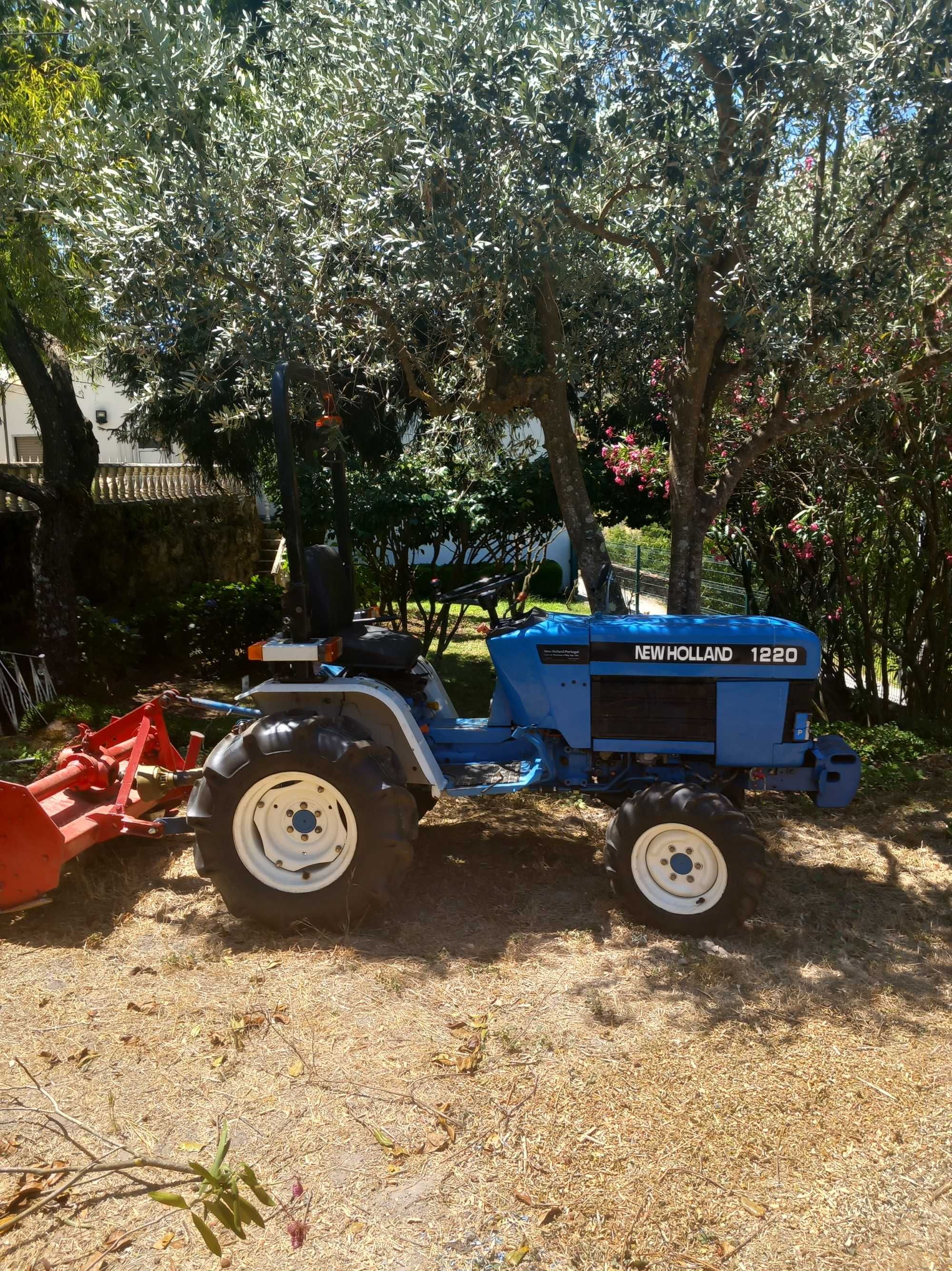 Tractor New Hollande