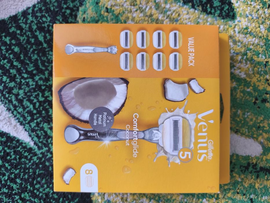 Zestaw Gillette Venus 5 Comfortglide Coconut