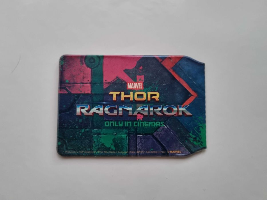 Картхолдер + наклейки Thor Ragnarok
