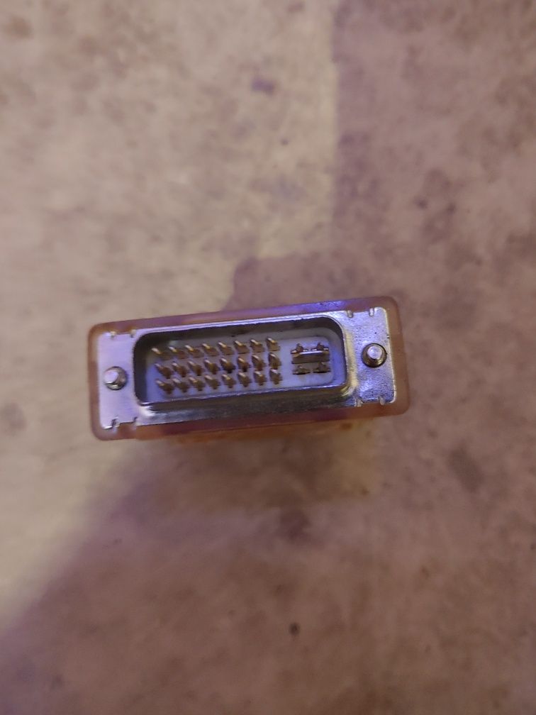 Переходник dvi-vga