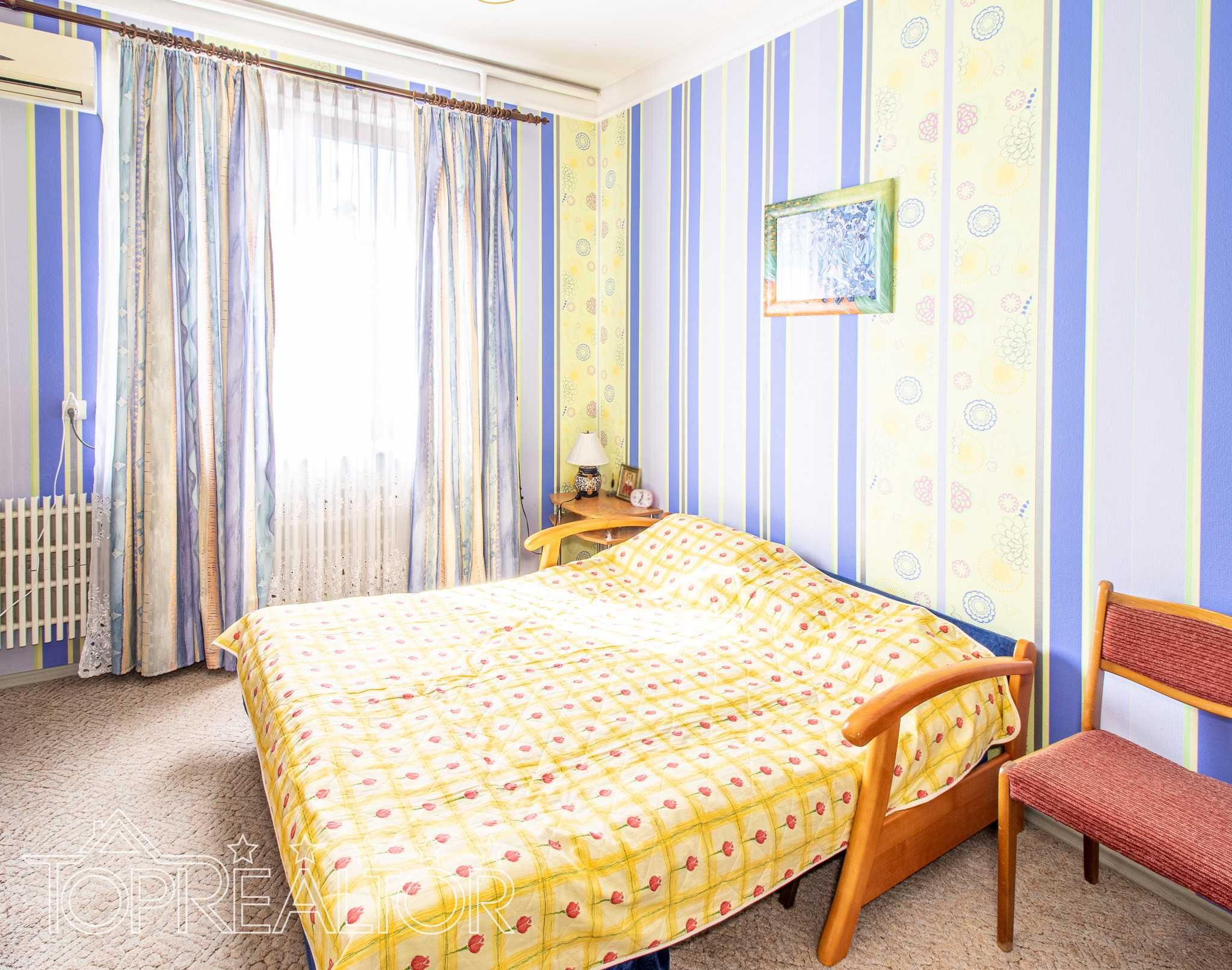 В продаже 2-этажный дом с банькой на Алексеевке (на Олексіївці)!