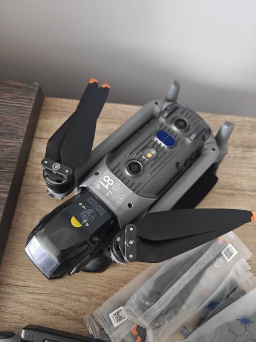 Dron DJI AIR 3 - nowy