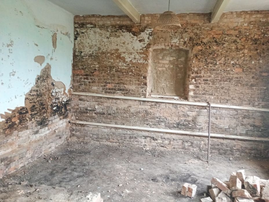 Будинок в селі Широке