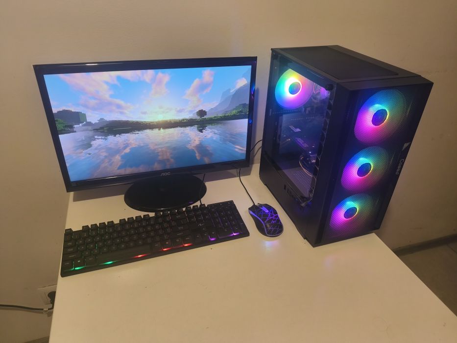 Komputer gamingowy i5/16gb/1tb/gt730 z monitorem klawiaturą i myszką