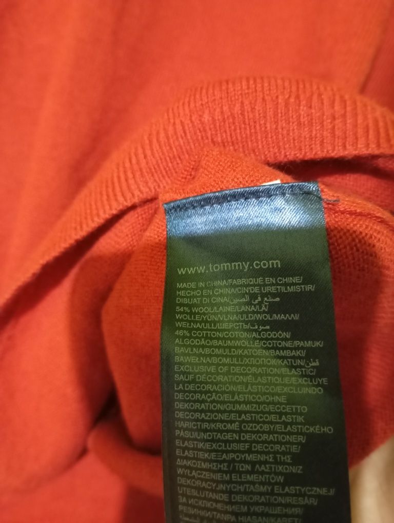 Sweter damski Tommy Hilfiger XL dekolt, z welną
