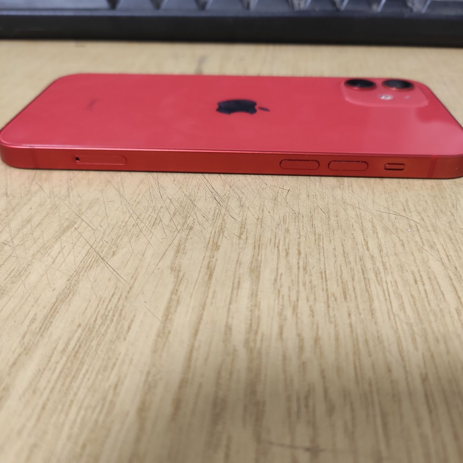 iPhone 12 red 128gb
