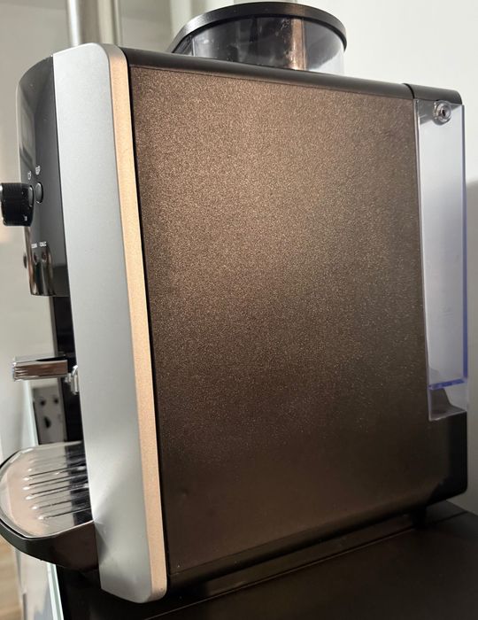 Máquina de Café Automática KRUPS EA811810 Arabica Sil